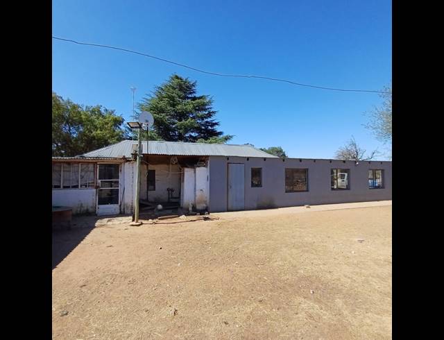 25,696M² SMALLHOLDING FOR SALE IN COOPERVILLE